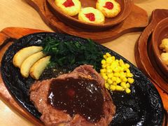 黑胡椒酱烧牛排-萨莉亚意式餐厅(特力时尚汇店)