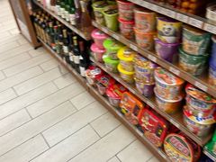 -全家便利店(兴源北路店)