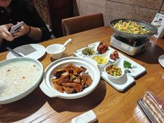 -金枝玉叶上海人家食府(三里河店)