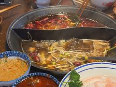 -萍姐火锅·公路夜市(武汉首店)