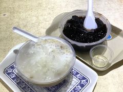龟苓膏-百花传统甜品店(原址店)