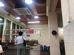 大堂-没牙伯花生汤店(老药洲店)