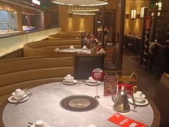 -野山舂·贵州现舂酸汤牛肉(民生路店)