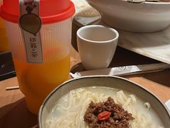 -初蓉丨遇见新川菜(亲贤街荣耀店)