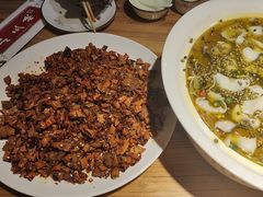 -小三峡食府(西五路店)