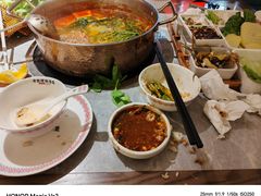-野山舂·贵州现舂酸汤牛肉(民生路店)