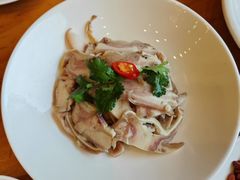 -侬佳蒸菜馆(听潮店)