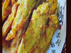 -东北小板凳地摊烧烤(泰来街店)