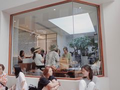-Line 咖啡(石厦花园店)