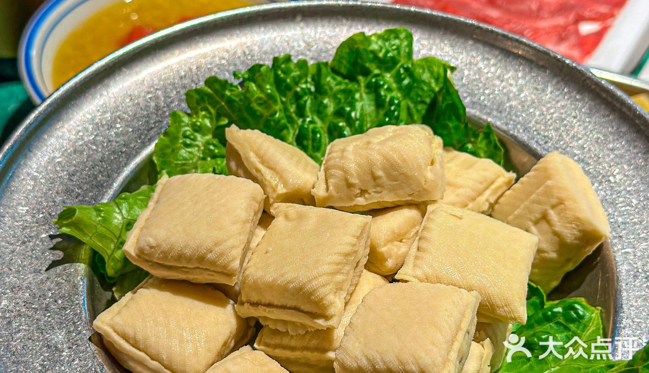 好吃的望滇山·云南酸汤牛肉火锅，想不踩雷就来这里吧