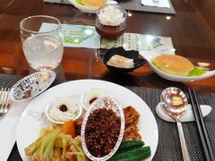-大佛寺高级素食自助餐厅