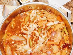 -御上皇三汁焖锅(薛城万达广场店)