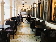 大堂-星巴克臻选(广州沙面店)