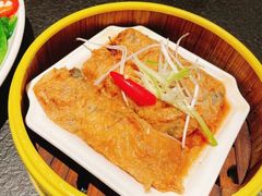 -蝴蝶里·粤菜·点心(滨江龙湖店)