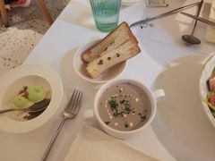 -春树下·树屋花房西餐厅(罍街AS1980店)