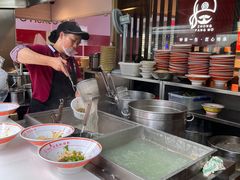 -钟方模白家肥肠粉(春熙店)