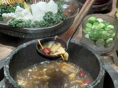 -蘑界·野生菌火锅(深业上城店)