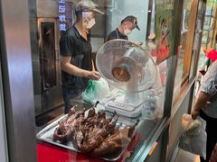 -上海枇杷烤鸭(城乡贸易中心店)