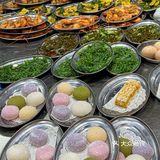 5点排队 、7点半才吃上…听说这家火锅很特别？