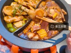 -多嘴超级肉蟹煲(中街恒隆故宫店)