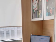 -瑞尔齿科(上海长风大悦城店)