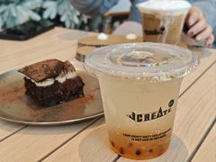 -J Create城市露营咖啡·简餐·宠物(上海动物园店)