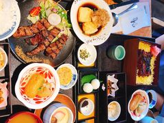 岩烧雪花牛肉定食-味太助·银饭食堂(中华城店)