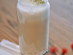 西湖龙井牛奶茶-gaga(深圳南山益田假日广场店)