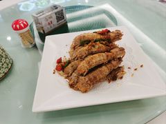 -万山楼海鲜酒家·二十三年老字号