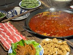 -旧街市鲜货老火锅(大光路店)