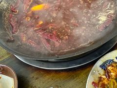 -黄潇洒老火锅(九眼桥宏济巷店)