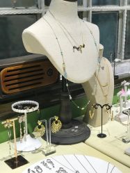 -HeyJewel全球独立设计师原创首饰集合店