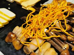 野生菌拼盘-小街猪手(团结湖店)