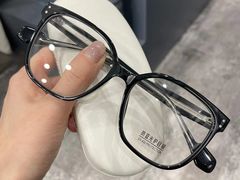 -罗伯特眼镜·蔡司官方授权(前海桂湾店)