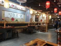 大堂-锅来乐地锅鸡(安亭店)