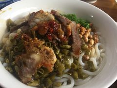 -牛八宝桂林米粉(八里庄店)