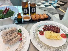 -浅深(世茂滨江精品店)