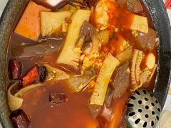 -孔雀云贵川·融合菜(长宁来福士店)