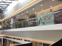 -易生活购物公园