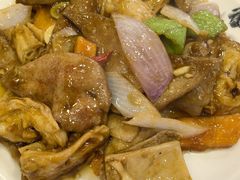 特色熘三样-李连贵熏肉大饼(沈阳站店)