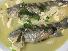 -连池鱼豆味坊(风景区店)