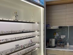 -视野联行眼镜·蔡司·尼康战略合作店(城西银泰店)