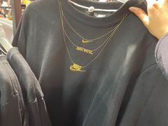 -NIKE上海青浦换季优惠店