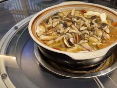-野菌皇海景野生菌火锅(滨海大道店)