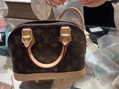-LV路易威登(德基广场店)