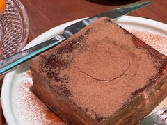 -蝴蝶里·粤菜·点心(滨江龙湖店)