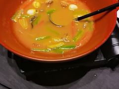 -艳阳天民俗村(公园路店)