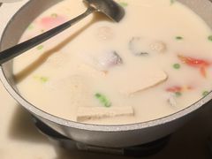 -佬麻雀·剁椒鱼头(京基KK One店)