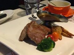 -绿茵阁(体育西分店)