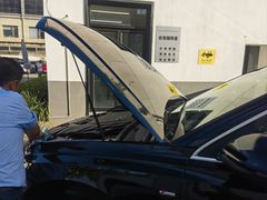-畅通航行汽车钣金喷漆 无痕修复·局部喷漆